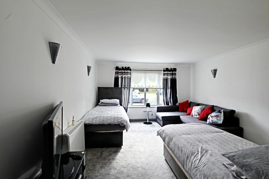 The Willows Crawley  Extérieur photo